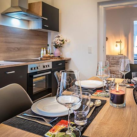 Komfortable Ferienwohnung In Halle Галль Экстерьер фото