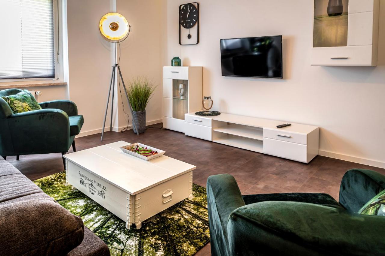 Komfortable Ferienwohnung In Halle Галль Экстерьер фото