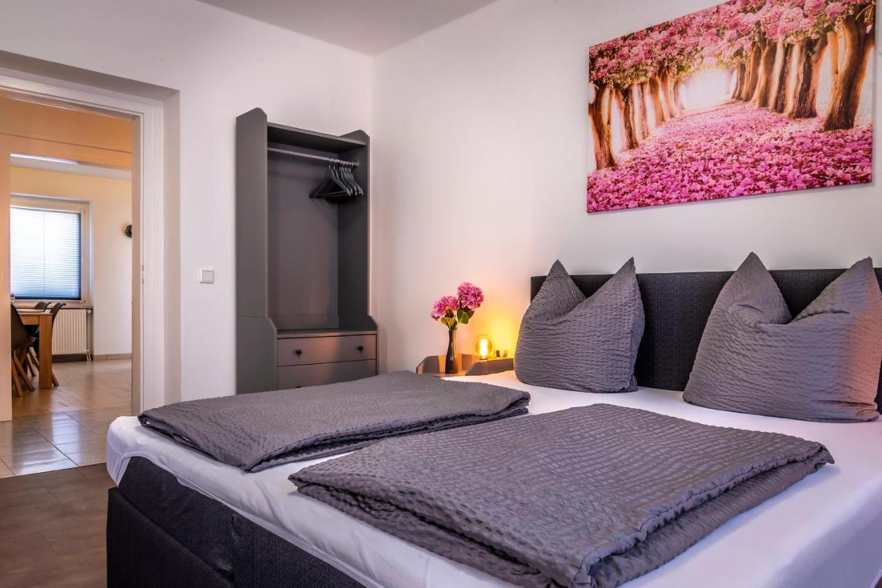 Komfortable Ferienwohnung In Halle Галль Экстерьер фото